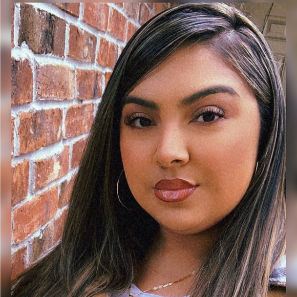 Meet your Posher, Lisa m - Picture 1 of 1